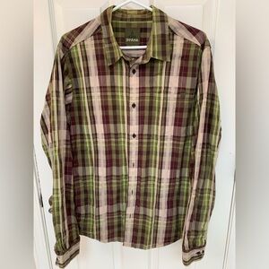 Prana Men's long sleeve button Shirt - Medium